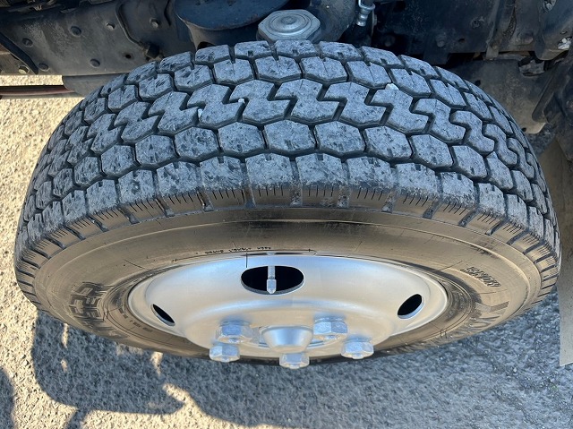 エルフ 3トン積載★花見台製・スライドダンプ★4ナンバー★重機運搬|中古トラックの販売・買取・査定のアイナビ