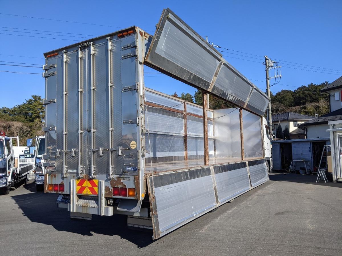 スーパーグレート 希少! H25 AT 3軸 9600ボディ チップ運搬車|中古トラックの販売・買取・査定のアイナビ