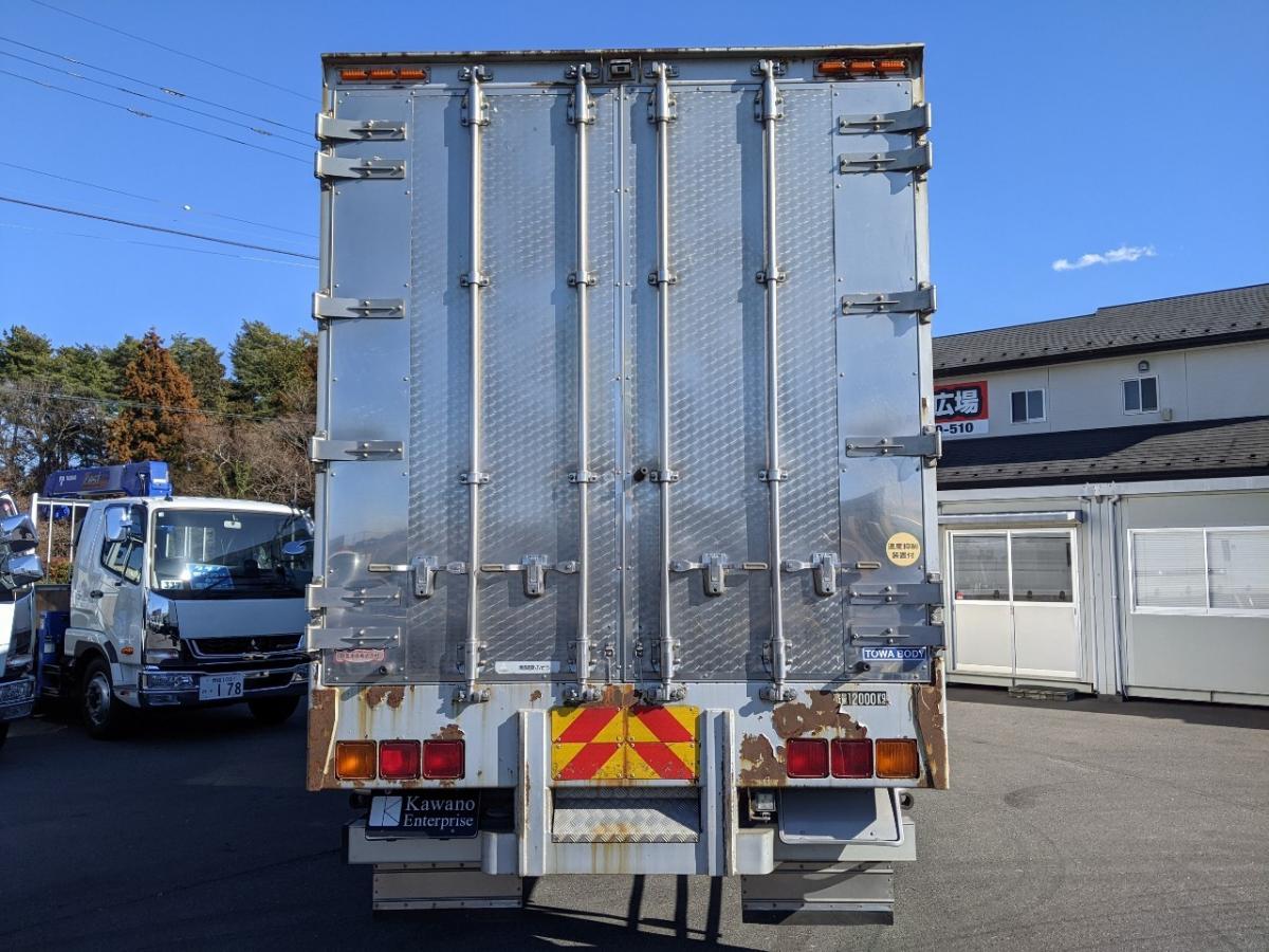 スーパーグレート 希少! H25 AT 3軸 9600ボディ チップ運搬車|中古トラックの販売・買取・査定のアイナビ