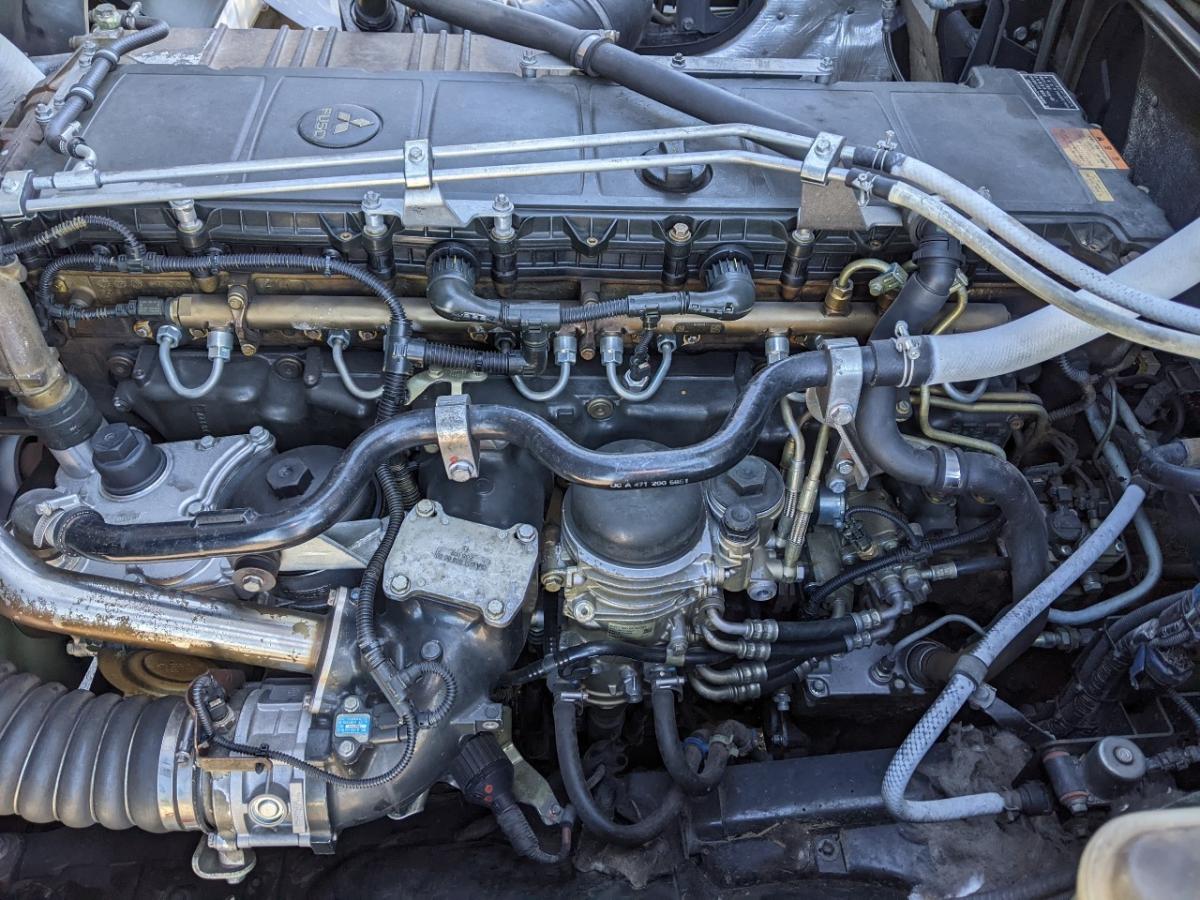 スーパーグレート 希少! H25 AT 3軸 9600ボディ チップ運搬車|中古トラックの販売・買取・査定のアイナビ