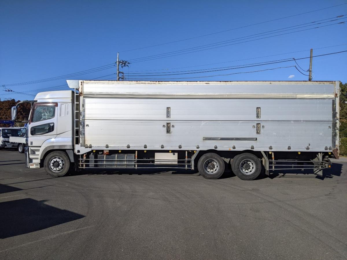 スーパーグレート 希少! H25 AT 3軸 9600ボディ チップ運搬車|中古トラックの販売・買取・査定のアイナビ