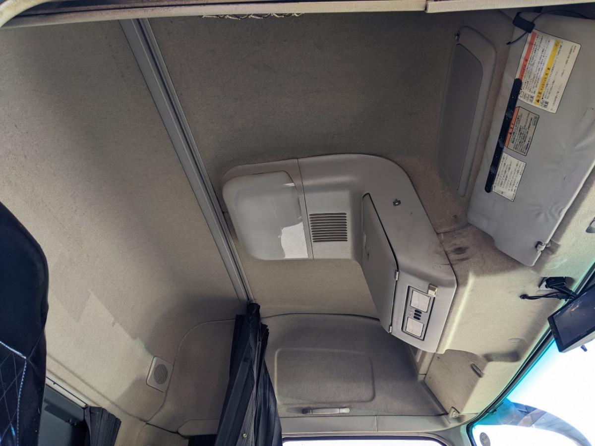 スーパーグレート 希少! H25 AT 3軸 9600ボディ チップ運搬車|中古トラックの販売・買取・査定のアイナビ