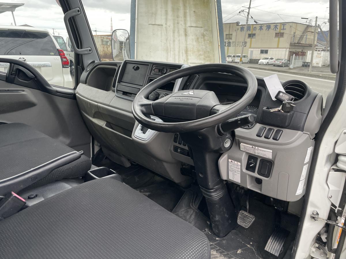H29 キャンター　2t　標準ロング　荷台鉄板張り|中古トラックの販売・買取・査定のアイナビ