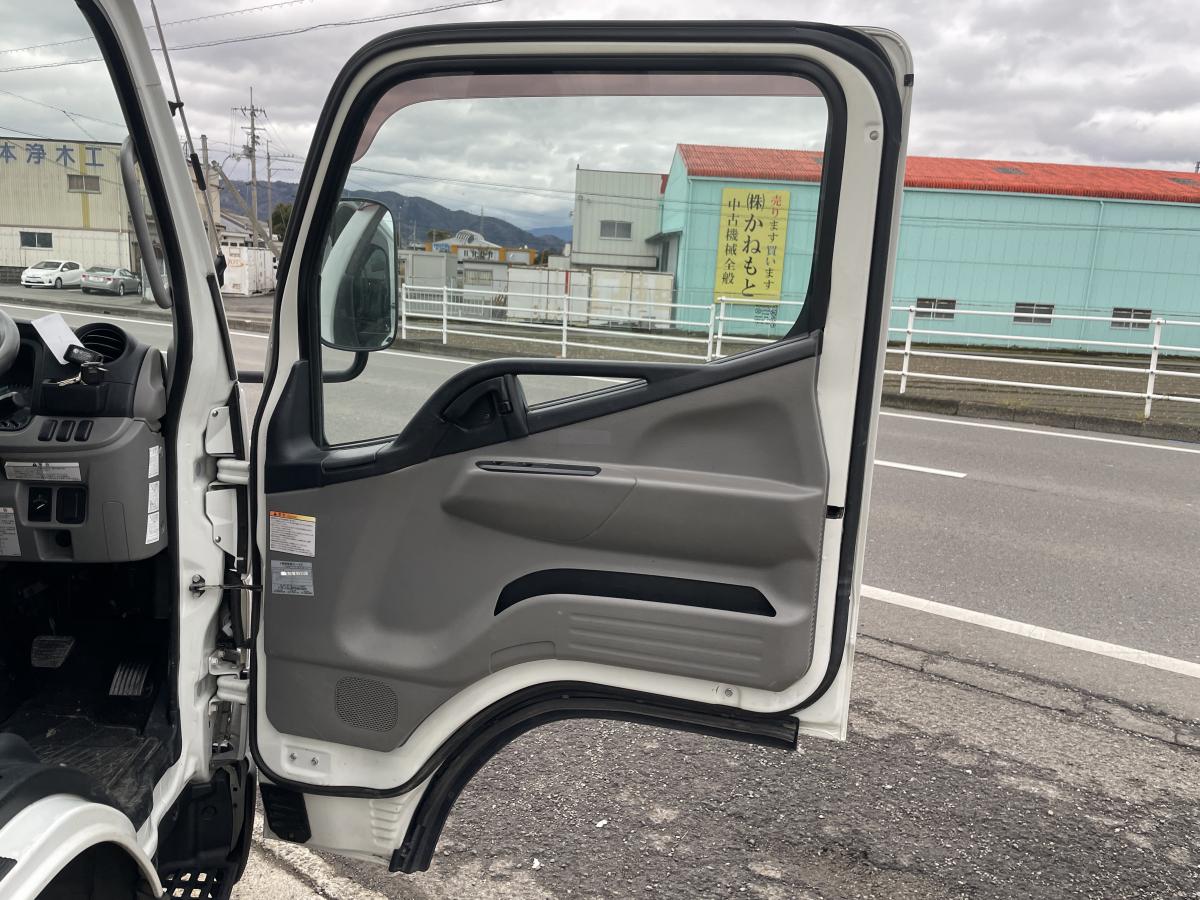H29 キャンター　2t　標準ロング　荷台鉄板張り|中古トラックの販売・買取・査定のアイナビ