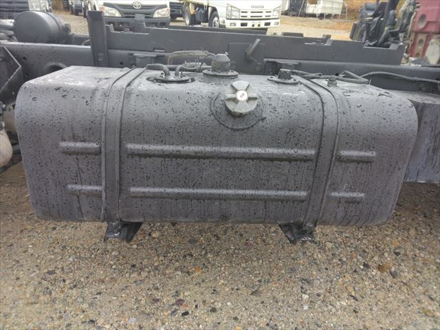 H21年 日野デュトロ3t低床ダンプ|中古トラックの販売・買取・査定のアイナビ