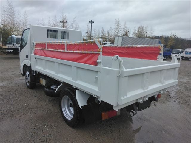 H21年 日野デュトロ3t低床ダンプ|中古トラックの販売・買取・査定のアイナビ