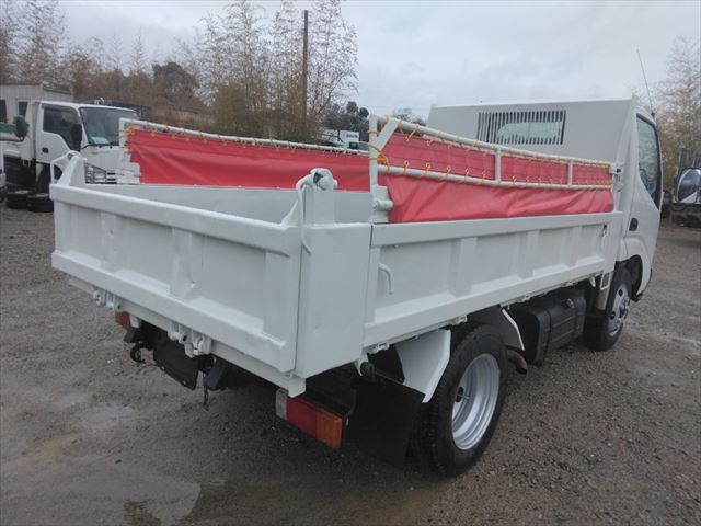 H21年 日野デュトロ3t低床ダンプ|中古トラックの販売・買取・査定のアイナビ