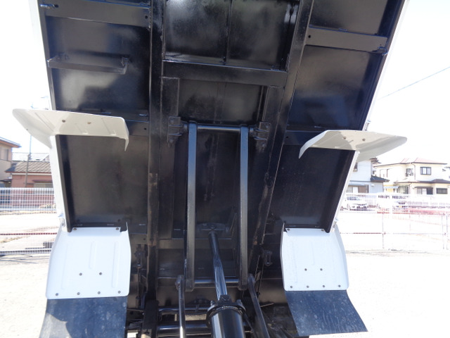 H.30年いすゞエルフダンプ高床3tコボレーン中間ピン|中古トラックの販売・買取・査定のアイナビ