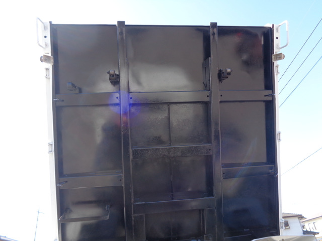 H.30年いすゞエルフダンプ高床3tコボレーン中間ピン|中古トラックの販売・買取・査定のアイナビ