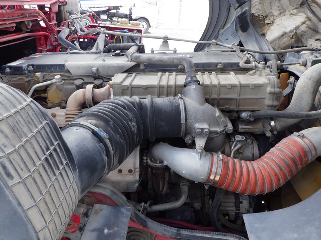 三菱QKG-FV60VJRWヘッド10t超|中古トラックの販売・買取・査定のアイナビ