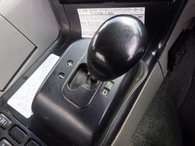 三菱QKG-FV60VJRWヘッド10t超|中古トラックの販売・買取・査定のアイナビ