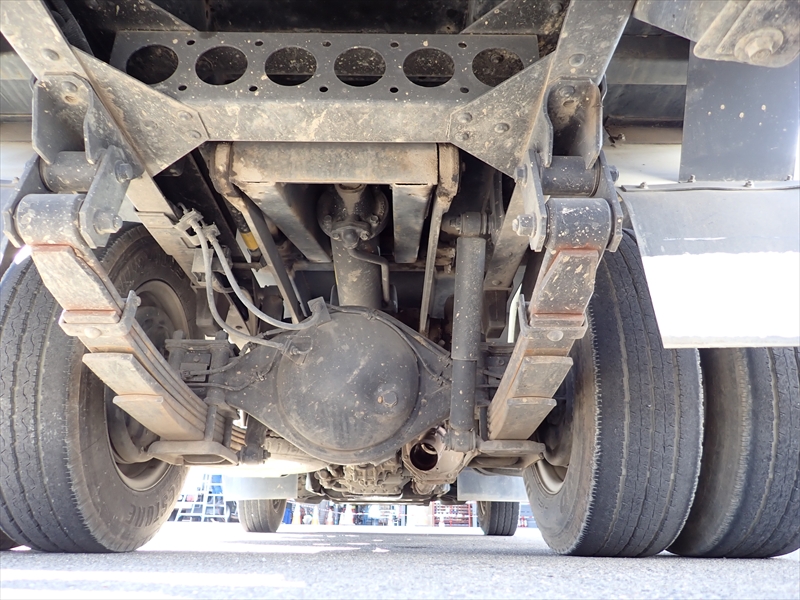 【350568】いすゞ エルフ 強化土砂ダンプ三方開|中古トラックの販売・買取・査定のアイナビ