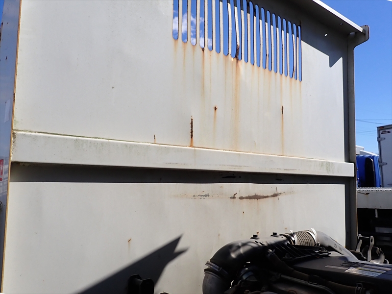 【350568】いすゞ エルフ 強化土砂ダンプ三方開|中古トラックの販売・買取・査定のアイナビ