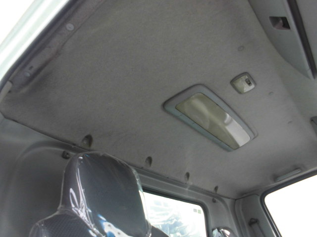 4T パッカー車 プレス式 塵芥車 積載量1.9T 8立米サイズ|中古トラックの販売・買取・査定のアイナビ