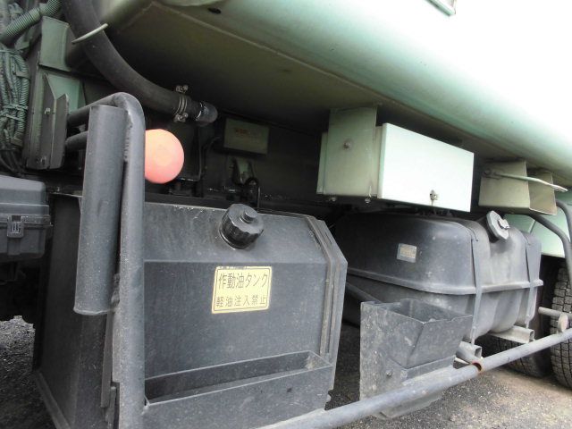 4T パッカー車 プレス式 塵芥車 積載量1.9T 8立米サイズ|中古トラックの販売・買取・査定のアイナビ