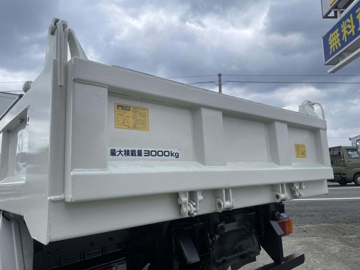 H26デュトロ 3tダンプ|中古トラックの販売・買取・査定のアイナビ