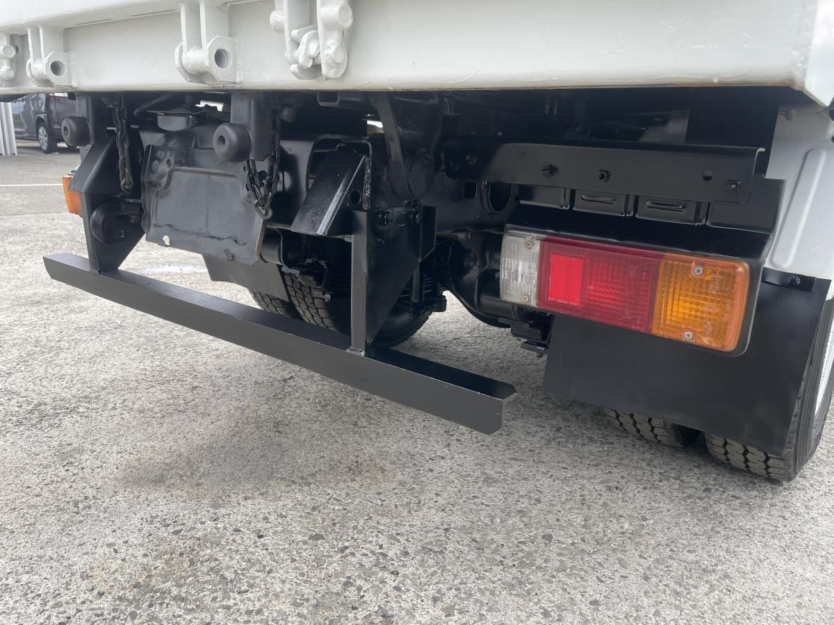 H26デュトロ 3tダンプ|中古トラックの販売・買取・査定のアイナビ