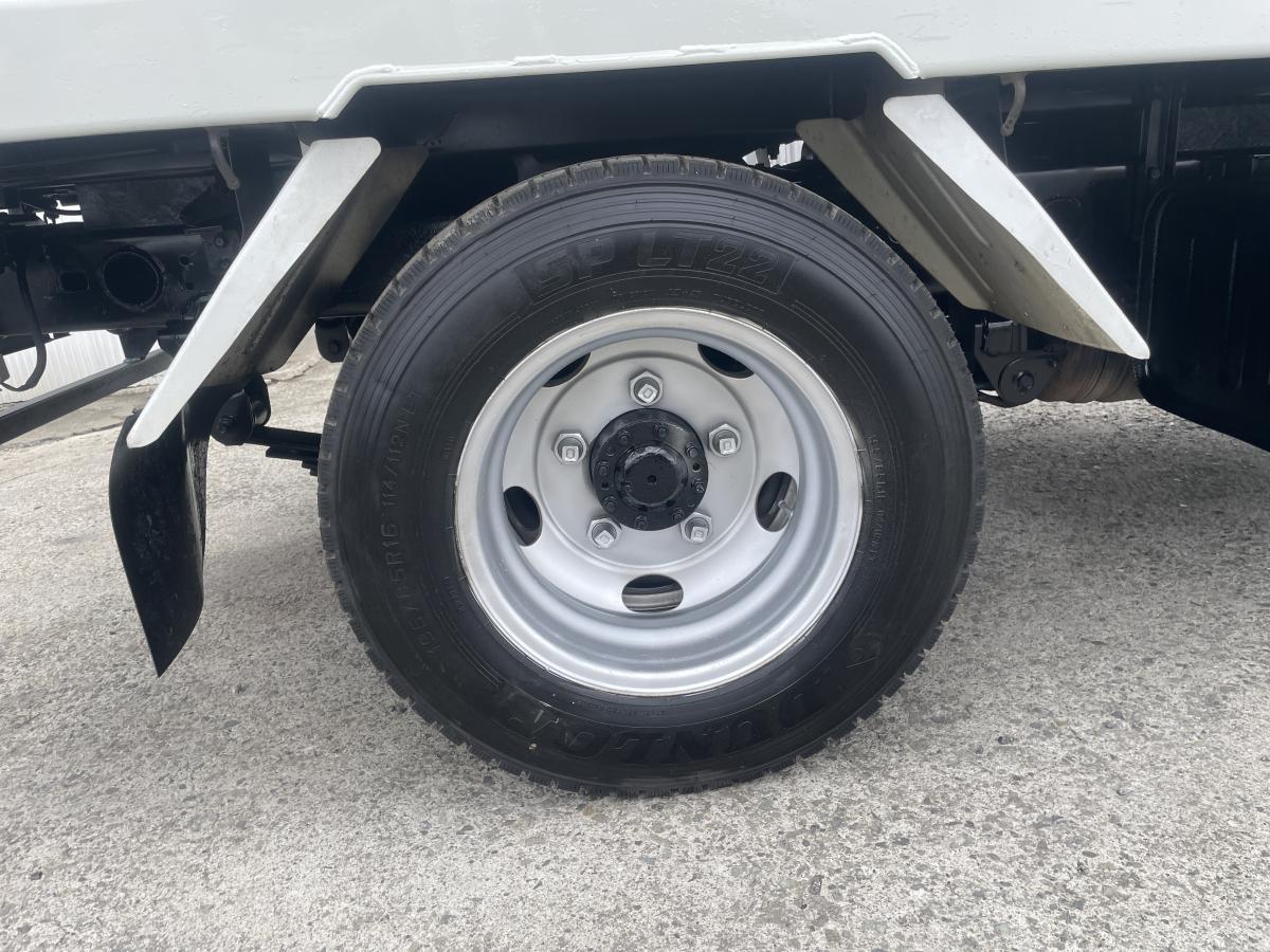 H26デュトロ 3tダンプ|中古トラックの販売・買取・査定のアイナビ