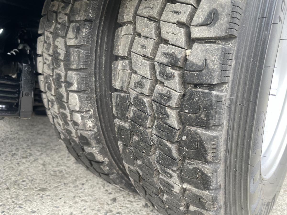 H26デュトロ 3tダンプ|中古トラックの販売・買取・査定のアイナビ