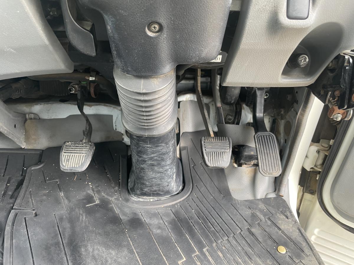 H26デュトロ 3tダンプ|中古トラックの販売・買取・査定のアイナビ