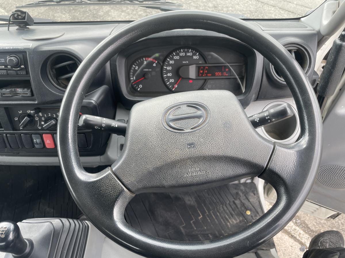 H26デュトロ 3tダンプ|中古トラックの販売・買取・査定のアイナビ