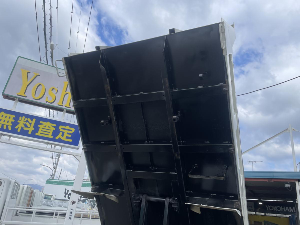 H26デュトロ 3tダンプ|中古トラックの販売・買取・査定のアイナビ