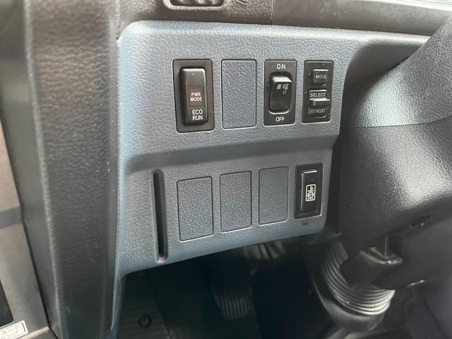 日野プロフィア活魚運搬車|中古トラックの販売・買取・査定のアイナビ