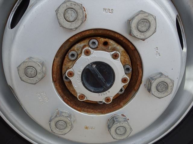 アルミ平 4WD 高床 ワイドロング|中古トラックの販売・買取・査定のアイナビ