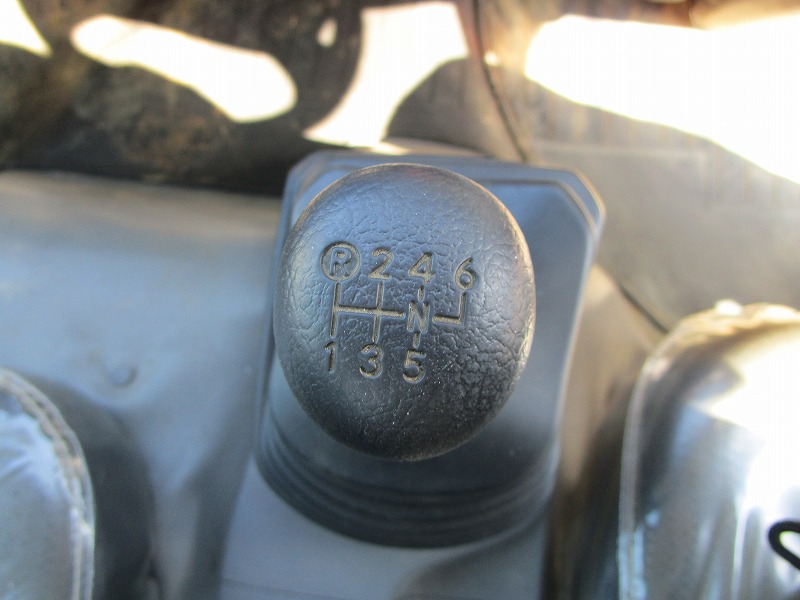 4t散水車・酒井重工業製前後散水・PTO式|中古トラックの販売・買取・査定のアイナビ