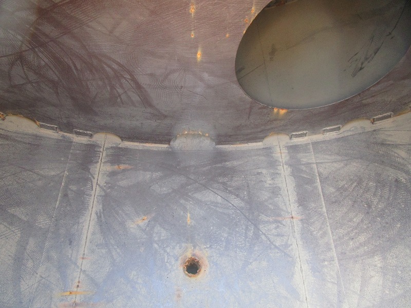 4t散水車・酒井重工業製前後散水・PTO式|中古トラックの販売・買取・査定のアイナビ