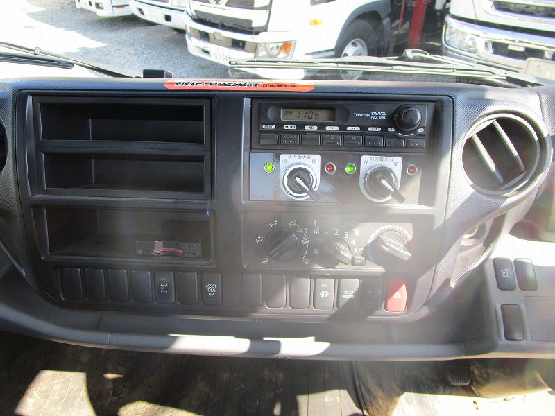 4t散水車・酒井重工業製前後散水・PTO式|中古トラックの販売・買取・査定のアイナビ