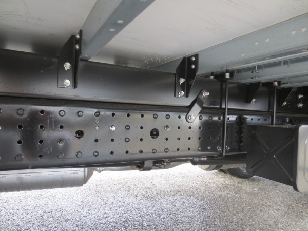 三菱キャンターウイング|中古トラックの販売・買取・査定のアイナビ