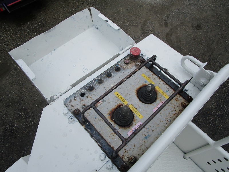 デュトロ 高所作業車10m タダノAT-100-4-31091|中古トラックの販売・買取・査定のアイナビ