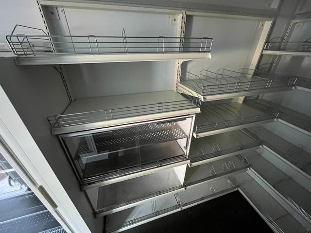 エルフトラック 移動販売車|中古トラックの販売・買取・査定のアイナビ