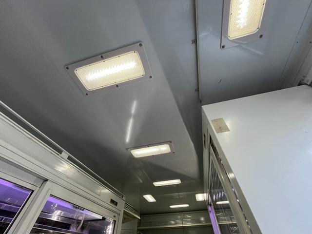 エルフトラック 移動販売車|中古トラックの販売・買取・査定のアイナビ