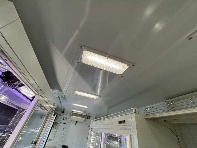 エルフトラック 移動販売車|中古トラックの販売・買取・査定のアイナビ