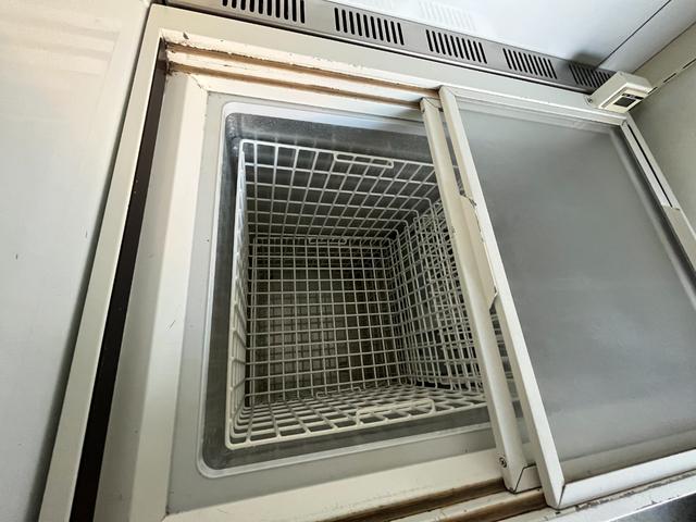 エルフトラック 移動販売車|中古トラックの販売・買取・査定のアイナビ