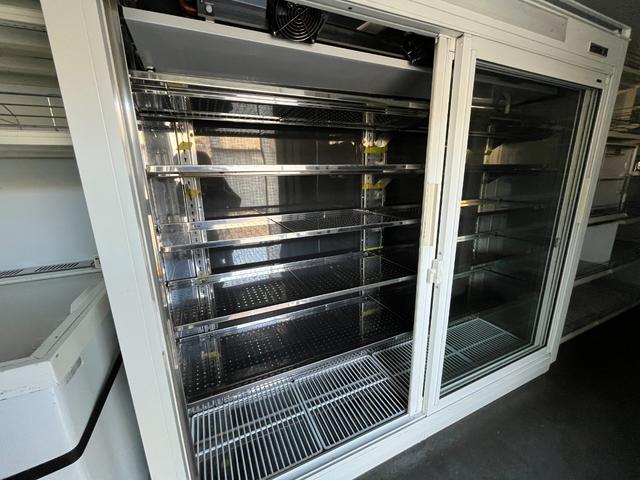 エルフトラック 移動販売車|中古トラックの販売・買取・査定のアイナビ