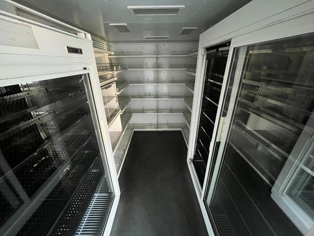 エルフトラック 移動販売車|中古トラックの販売・買取・査定のアイナビ