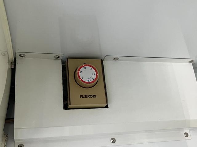 エルフトラック 移動販売車|中古トラックの販売・買取・査定のアイナビ