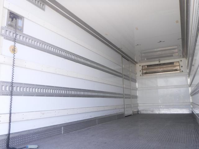 ヒノレンジャー冷蔵冷凍車|中古トラックの販売・買取・査定のアイナビ