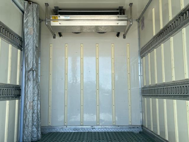 エルフトラック 冷蔵冷凍車|中古トラックの販売・買取・査定のアイナビ