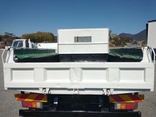 いすゞフォワード 4トンダンプ 後期型 コボレーン 中間ピン|中古トラックの販売・買取・査定のアイナビ