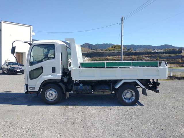 いすゞフォワード 4トンダンプ 後期型 コボレーン 中間ピン|中古トラックの販売・買取・査定のアイナビ