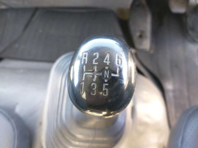 いすゞフォワード 4トンダンプ 後期型 コボレーン 中間ピン|中古トラックの販売・買取・査定のアイナビ