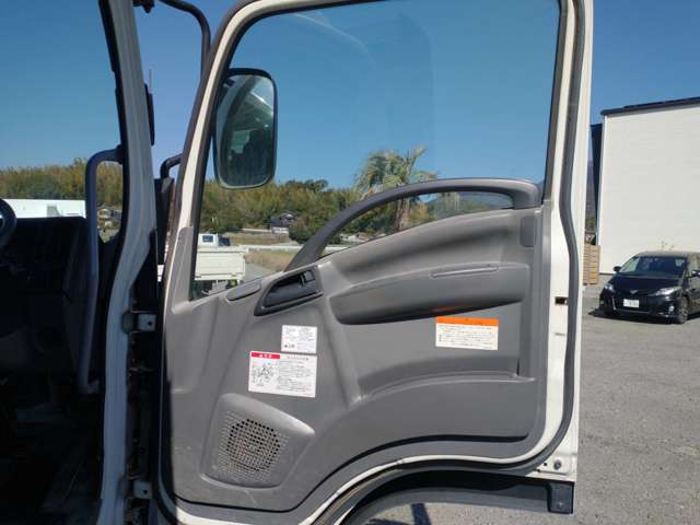 いすゞフォワード 4トンダンプ 後期型 コボレーン 中間ピン|中古トラックの販売・買取・査定のアイナビ