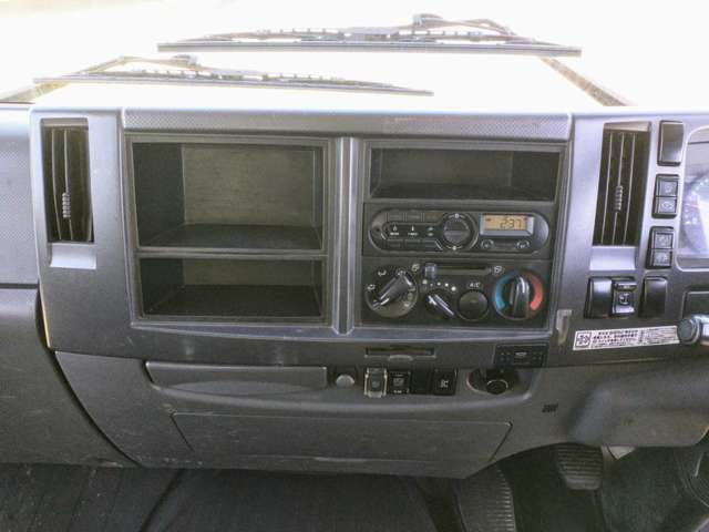 いすゞフォワード 4トンダンプ 後期型 コボレーン 中間ピン|中古トラックの販売・買取・査定のアイナビ