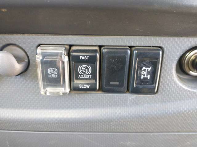 いすゞフォワード 4トンダンプ 後期型 コボレーン 中間ピン|中古トラックの販売・買取・査定のアイナビ