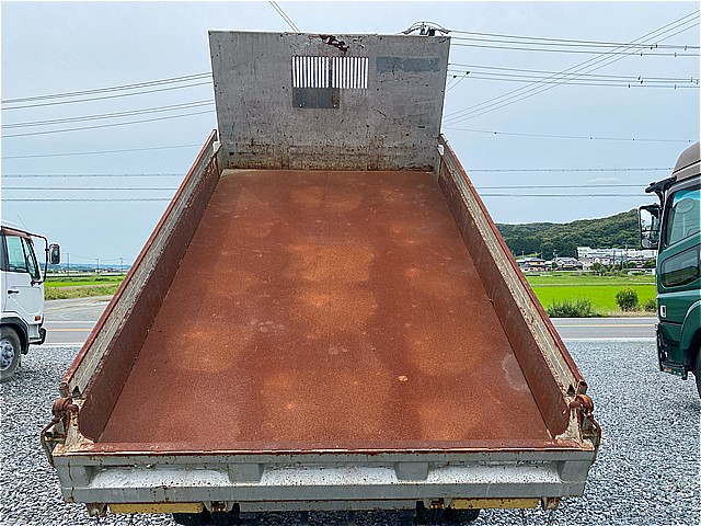 平成10年式☆三菱キャンター ダンプ4段ラジコンフックイン|中古トラックの販売・買取・査定のアイナビ