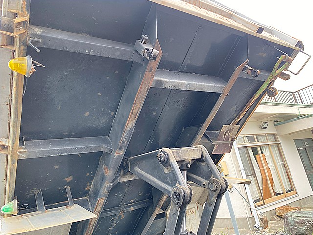 平成10年式☆三菱キャンター ダンプ4段ラジコンフックイン|中古トラックの販売・買取・査定のアイナビ